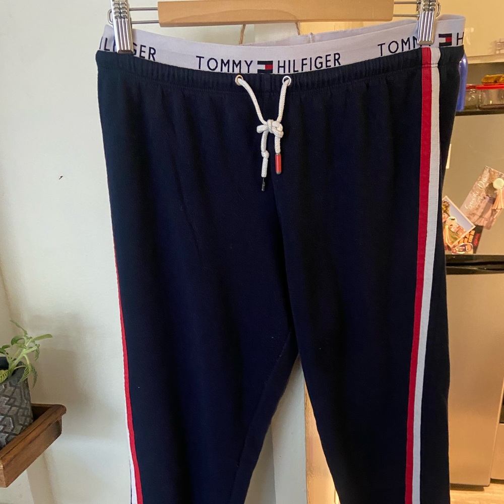 Tommy Hilfigher Navy Joggers